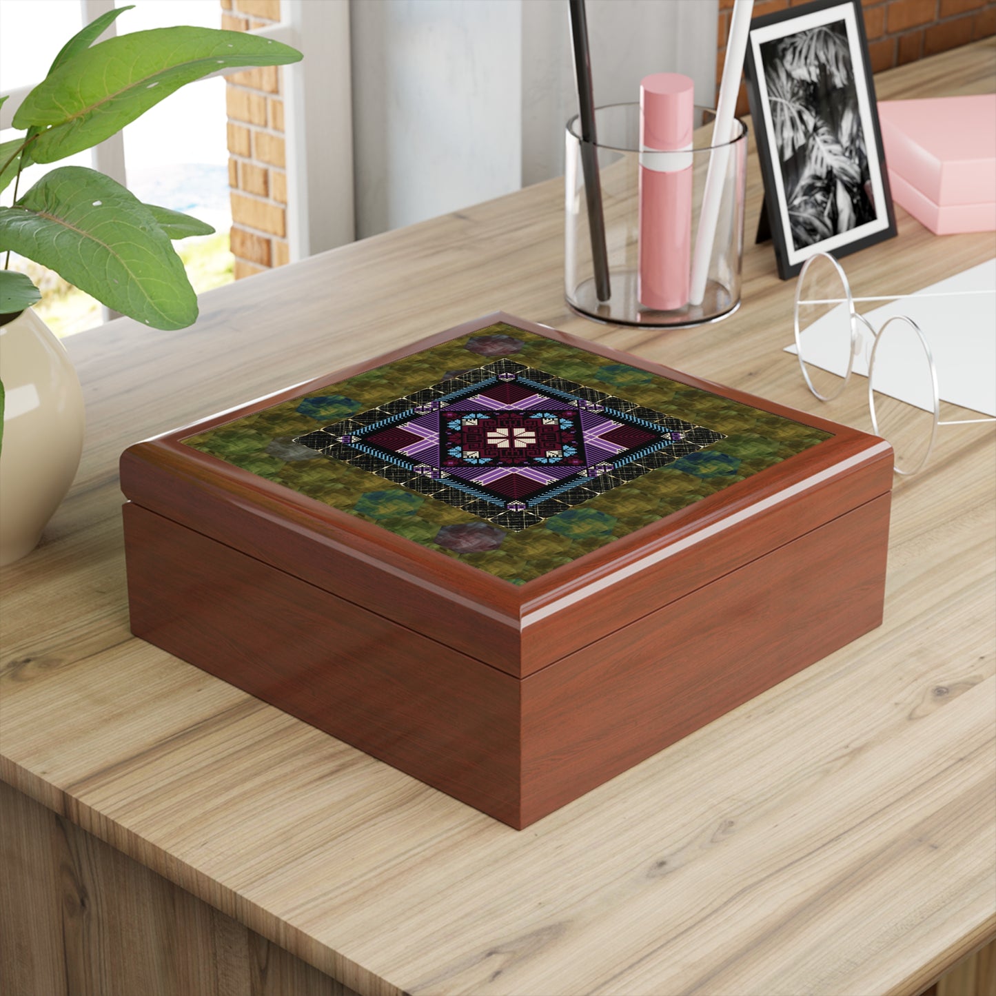 Dream of Values Jewelry Box